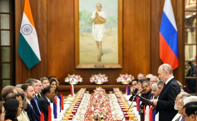 Движение в обход санкций: Россия доведет товарооборот с Индией до 100 миллиардов долларов...осталось найти станки