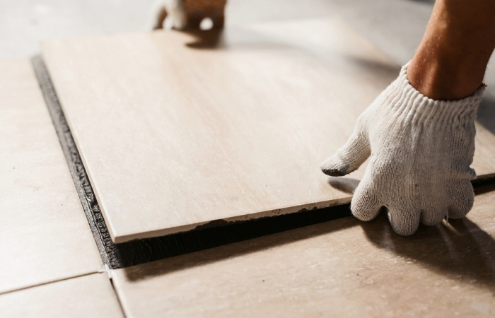 5 дельных советов, как уложить плитку, чтобы потом не пришлось переделывать