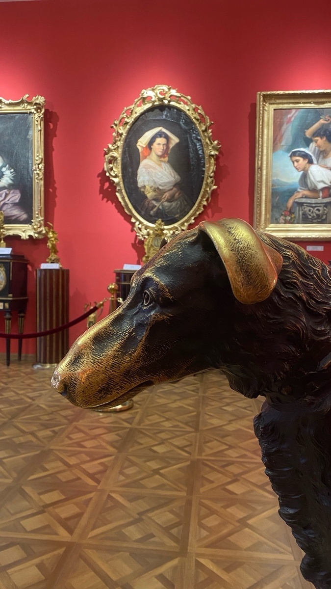 Фрагмент экспозиции дворянского быта в Петровске. Фото автора. 2025 г.