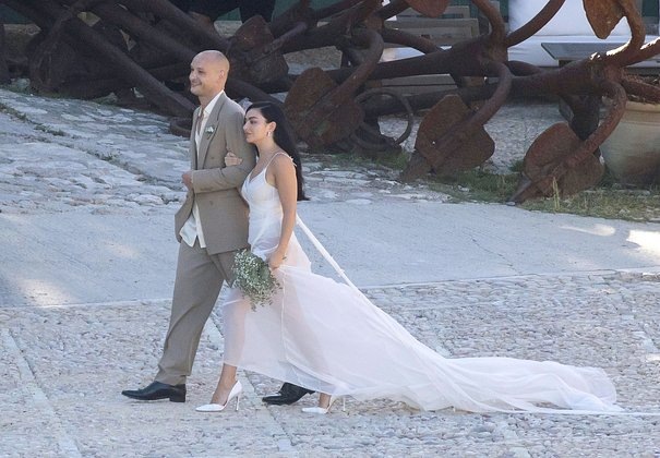    Свадьба Charli XCX и Джорджа Дэниела