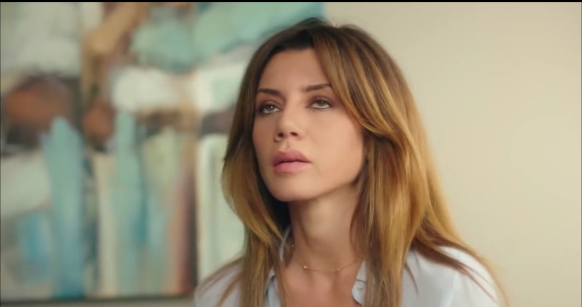 Ойя. Кадр из сериала "Большая маленькая ложь"