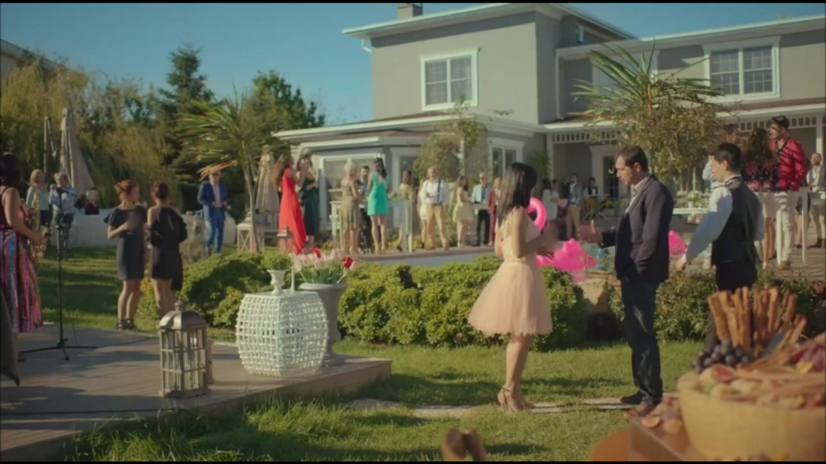 Кадр из сериала "Большая маленькая ложь"