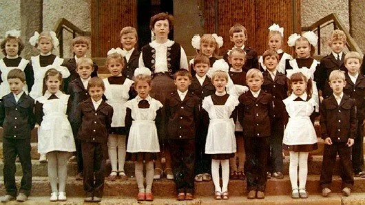 Почему в СССР школьная форма была такой строгой: скрытые причины, о которых молчали