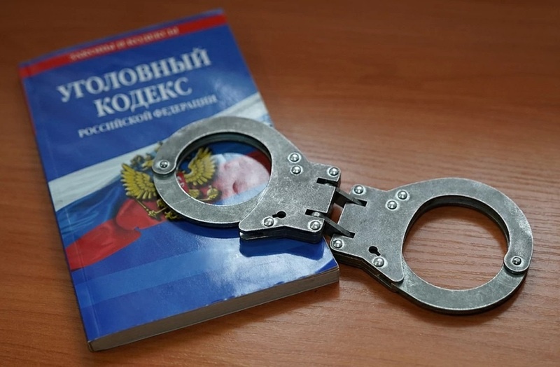 В городе Шахты сотрудники полиции задержали подозреваемую в подготовке поджога