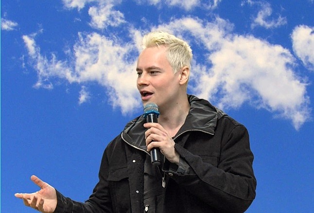 Ярослав Дронов (SHAMAN)