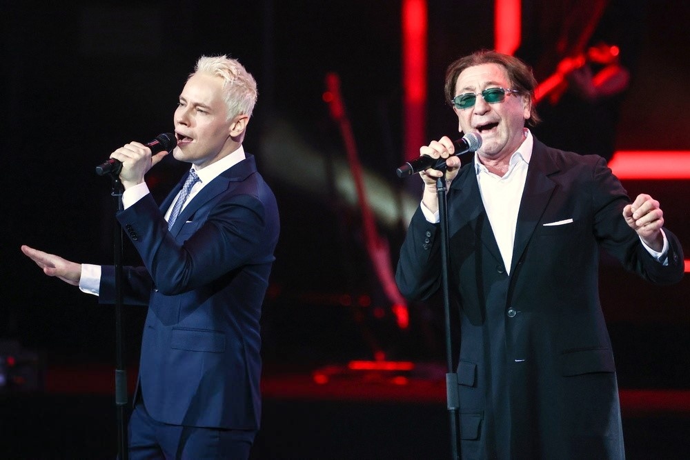 Ярослав Дронов (SHAMAN) и Григорий Лепс - "Она не скажет Да"