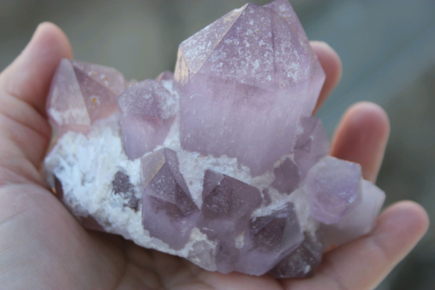 Аметистоподобный кварц Дальнегорск