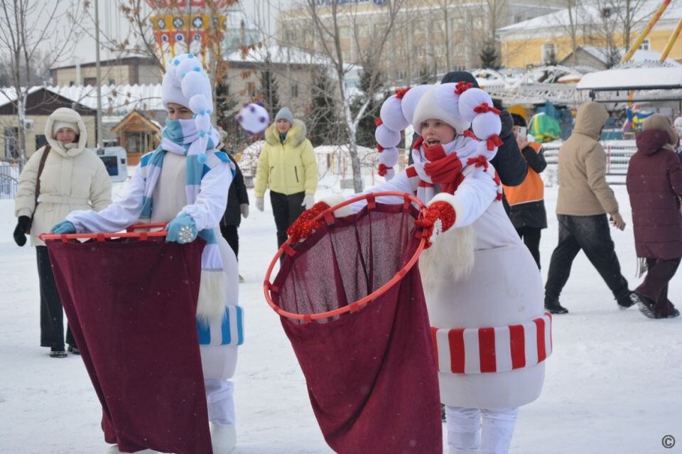   Открытие зимнего сезона в парке "Центральный". Источник: barnaul.org
