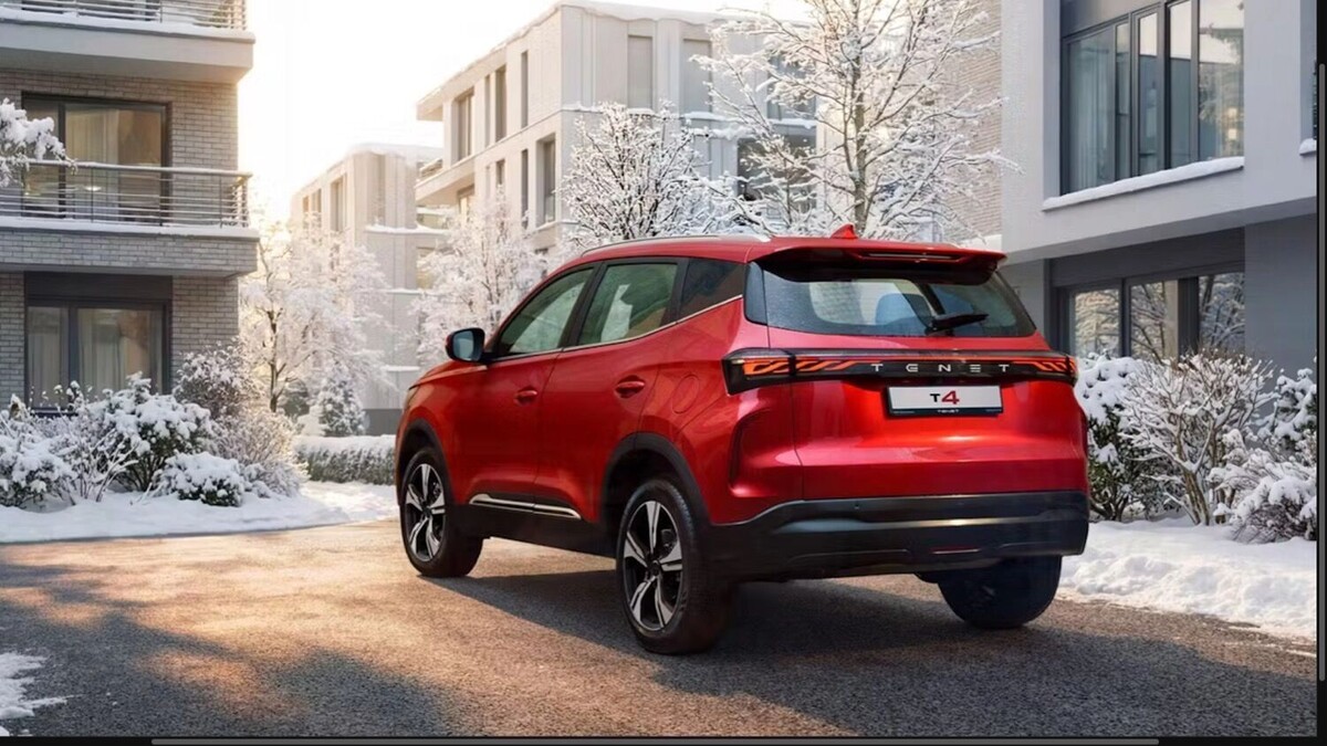 Tenet T4 на полном приводе «штурмует» зимнее бездорожье во дворе нового жилого комплекса. Фото: официальный сайт Tenet