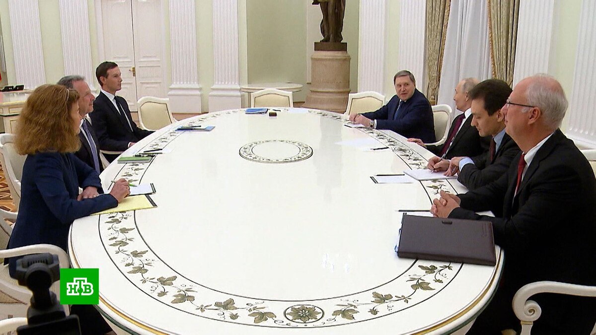    Ушаков рассказал, кто от США будет «водить ручкой» при составлении мирного плана