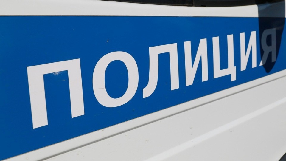 На Алтае мужчина угнал у пенсионера мопед и поджег его