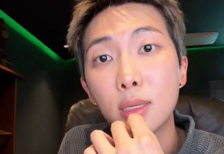 "Я больше не могу быть лицом группы": жёсткий и откровенный эфир Намджуна