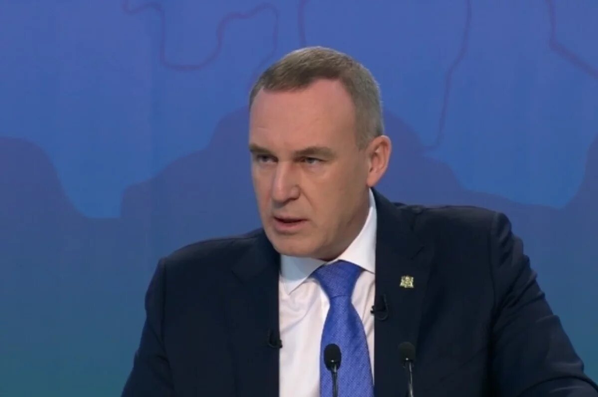    Руслан Кухарук поблагодарил участников съезда за оказанное доверие.