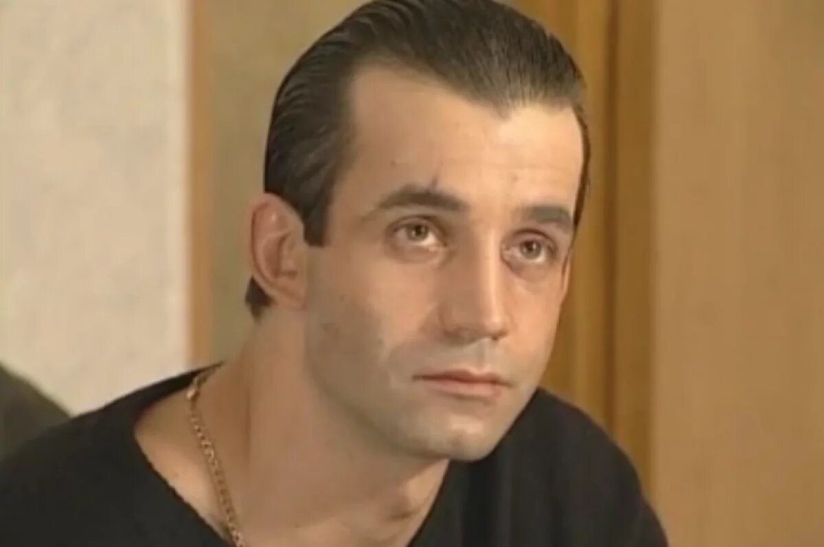    Одним из прообразов Челищева стал Борис Эммануилович Бравер.