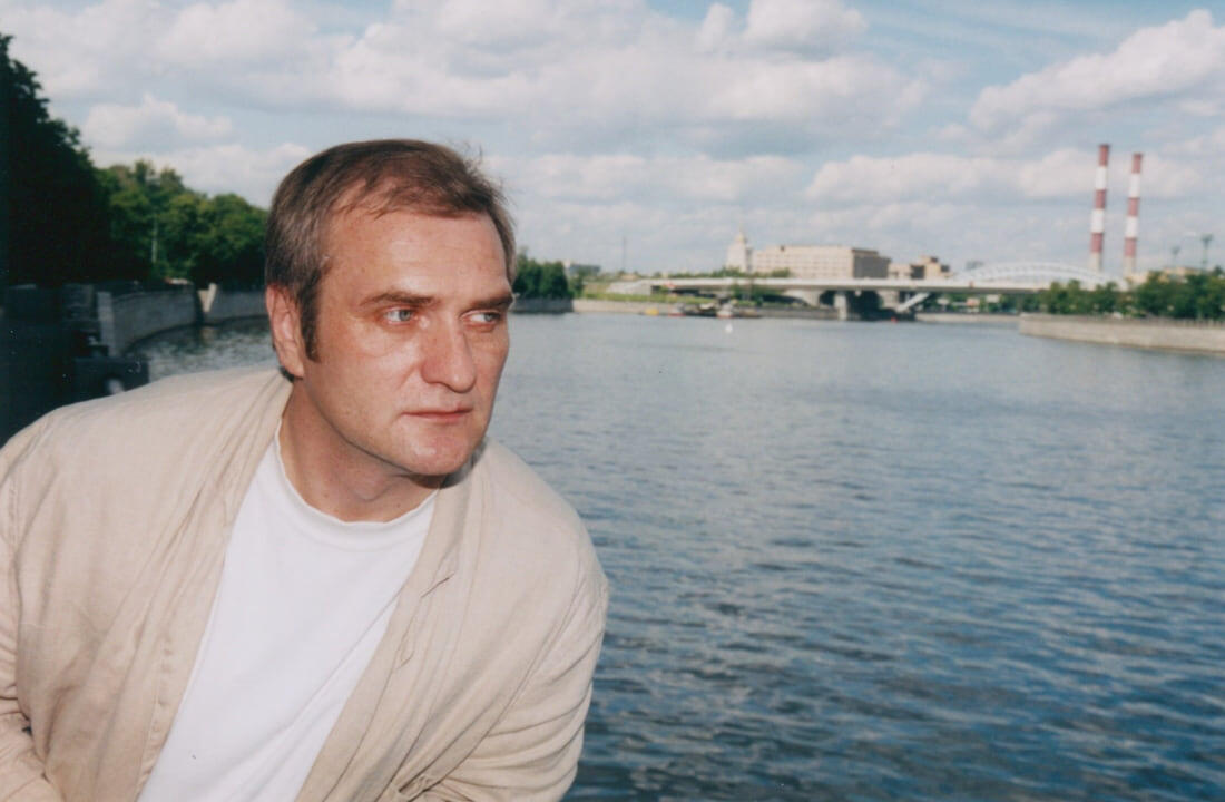 Александр Балуев