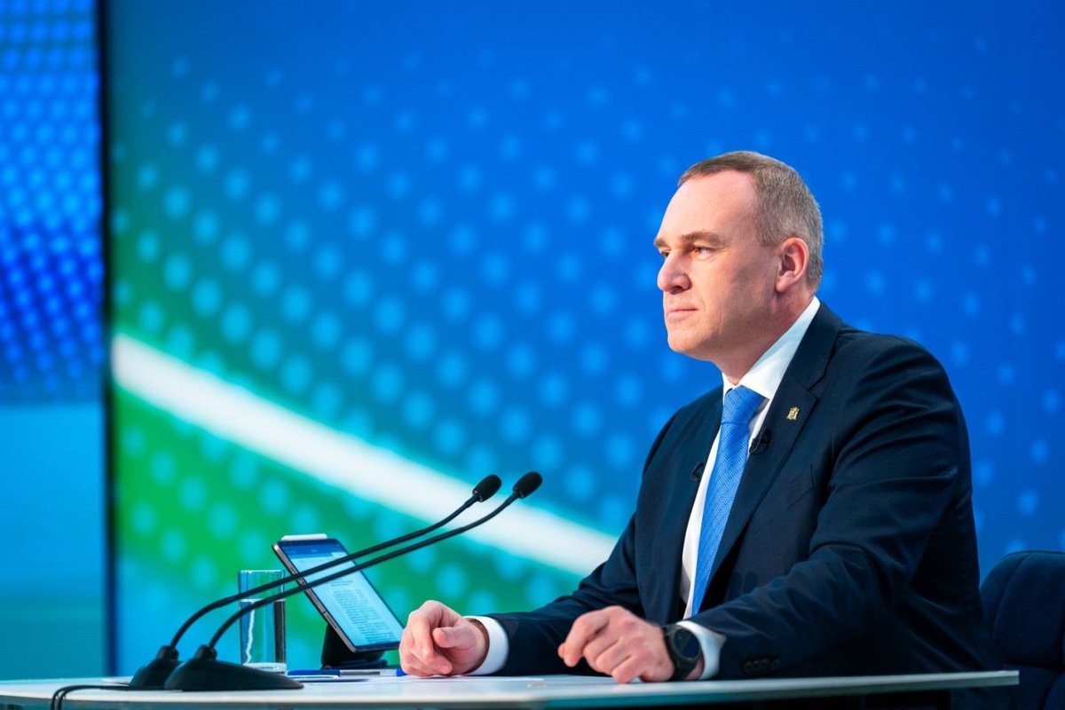    Руслан Кухарук переизбран на должность сопредседателя ВАРМСУ