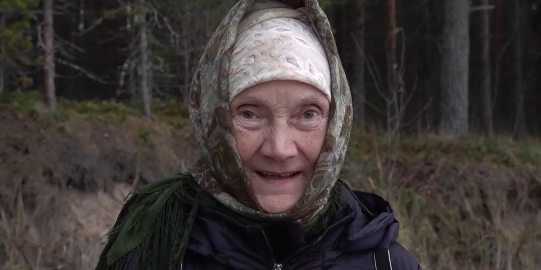 Построила часовню, дружит с дикими животными: Как сложилась жизнь карельской отшельницы Людмилы Ивашовой