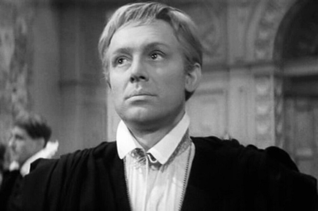 Кадр из фильма «Гамлет» (1964). Скриншот.