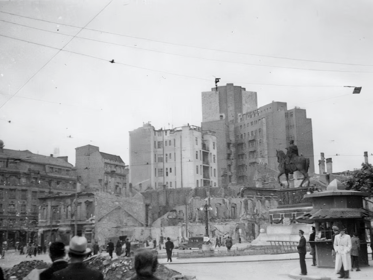 Разрушенный Белград после второй мировой войны