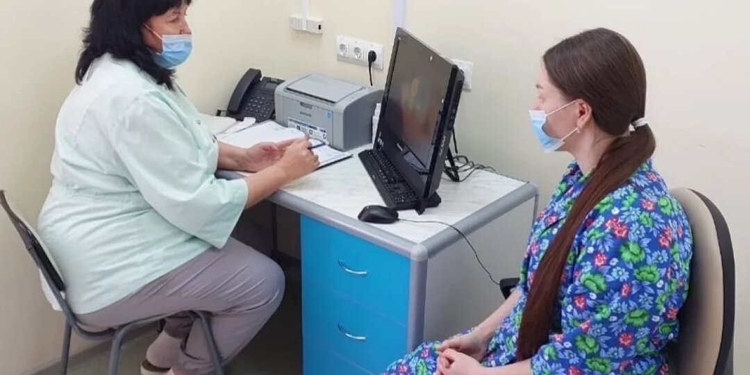 Социальные кураторы помогают пациентам в больницах Хабаровского края