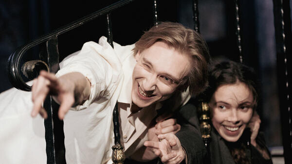 Театр Вахтангова впервые поставил спектакль по роману Юрия Слепухина «Перекресток»