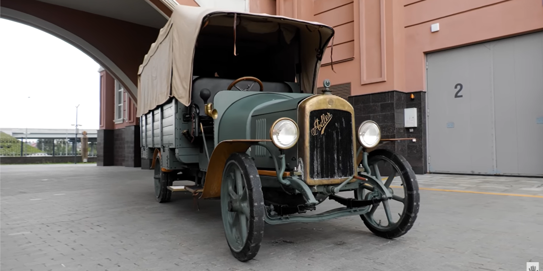 ЖЕЛЕЗНЫЙ КАПУТ. Adler 10/28PS 1909