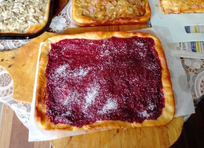 Не бабушкины пироги, а мамины, но тоже вкусные