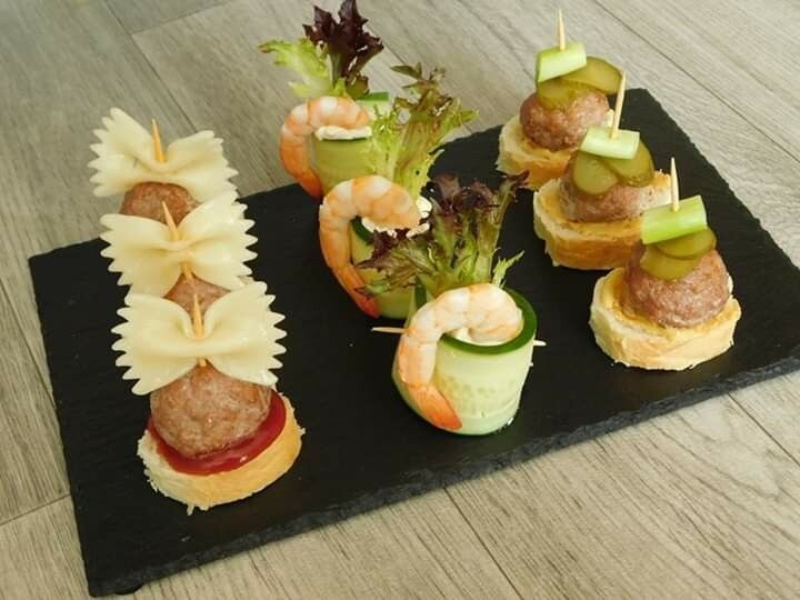 Канапе с интересной подачей: маленькие шедевры для праздничного стола