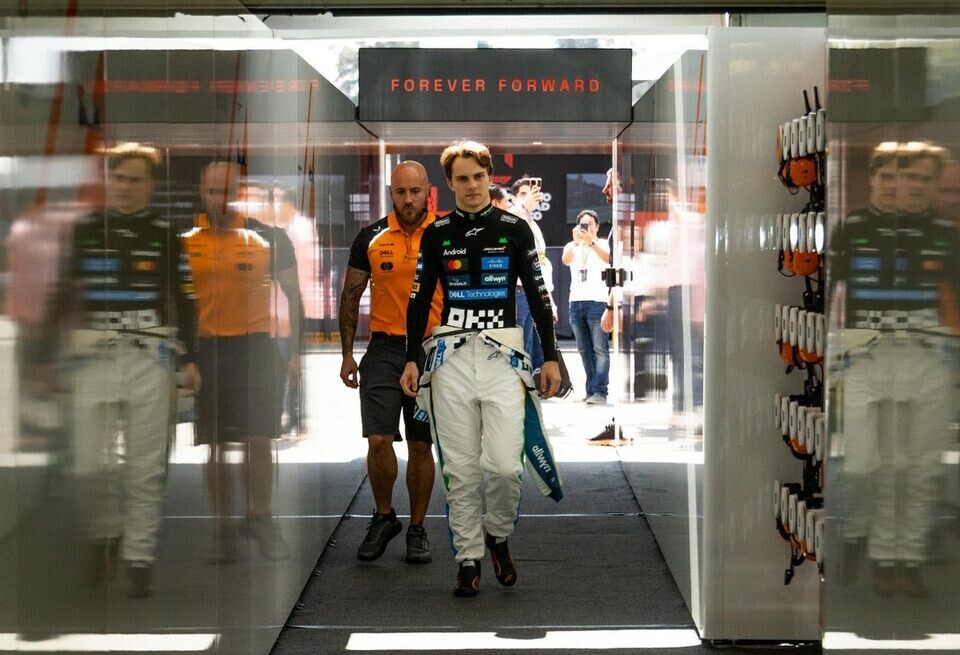    Оскар Пиастри ушёл от ответа на вопрос о командной тактикеMcLaren