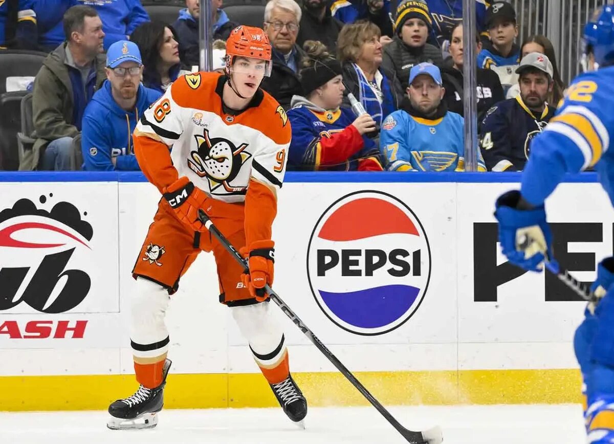     ClutchPoints о будущем Минтюкова в «Анахайме»: будет мудро его оставить, а не обменивать