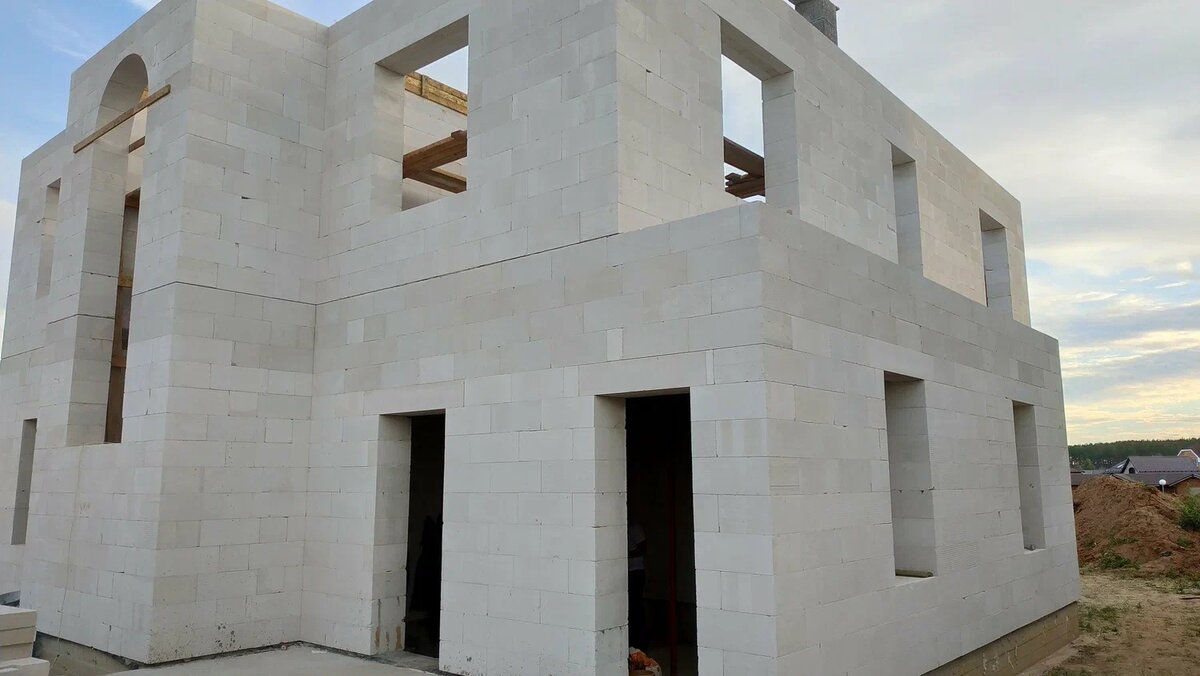 Возведение дома из газобетонных блоков