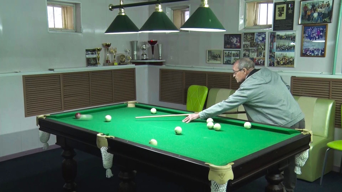    В Советском состоялся турнир по бильярду среди людей с инвалидностью