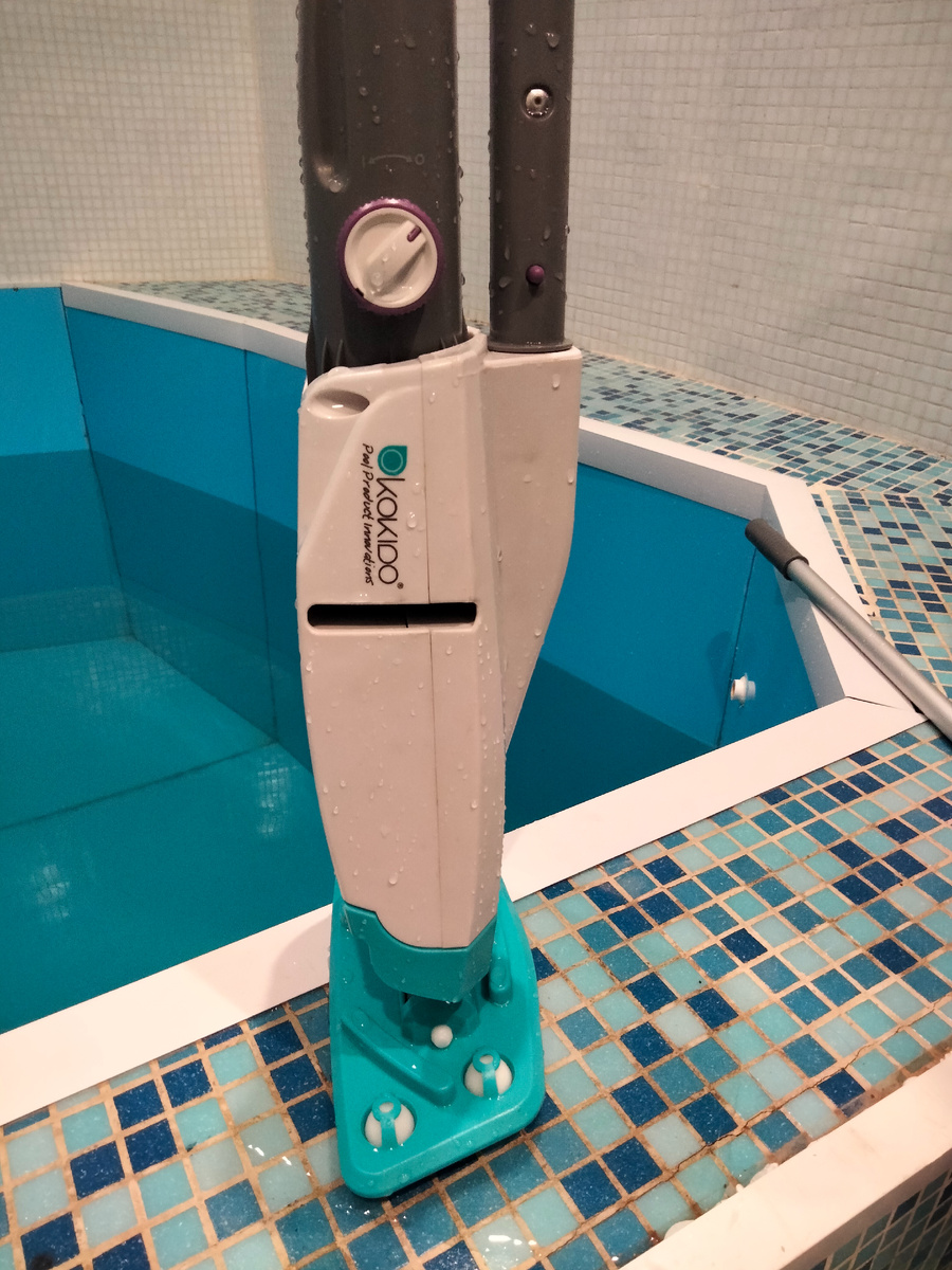 Аккумуляторный пылесос для бассейна «Kokido EV15»