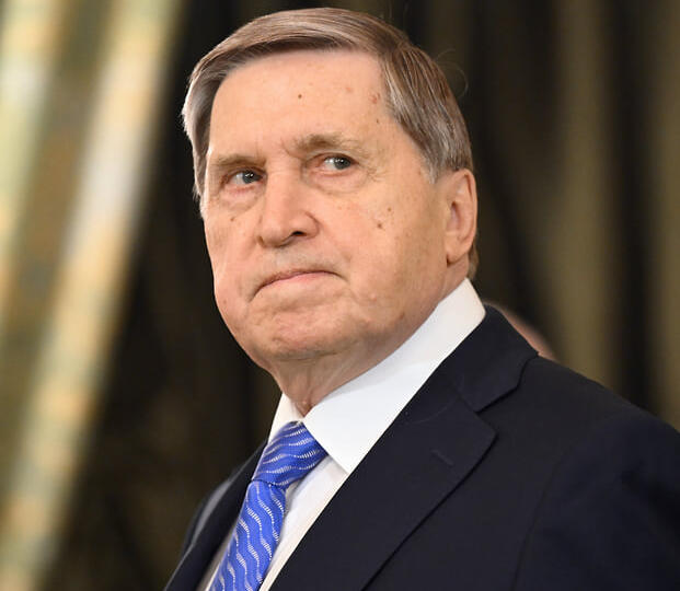 Ушаков: американцы уверяют, что договоренности с Трампом будут железобетонными