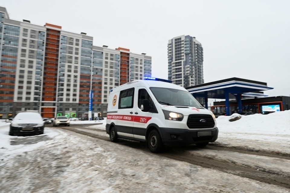    Реанимационные действия проводились 49 минут