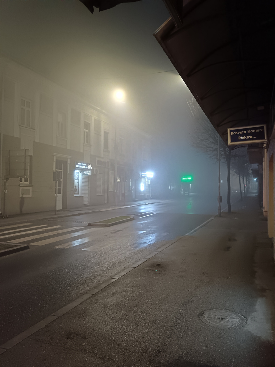 По таким улицам вечером домой возвращаюсь. 🫣