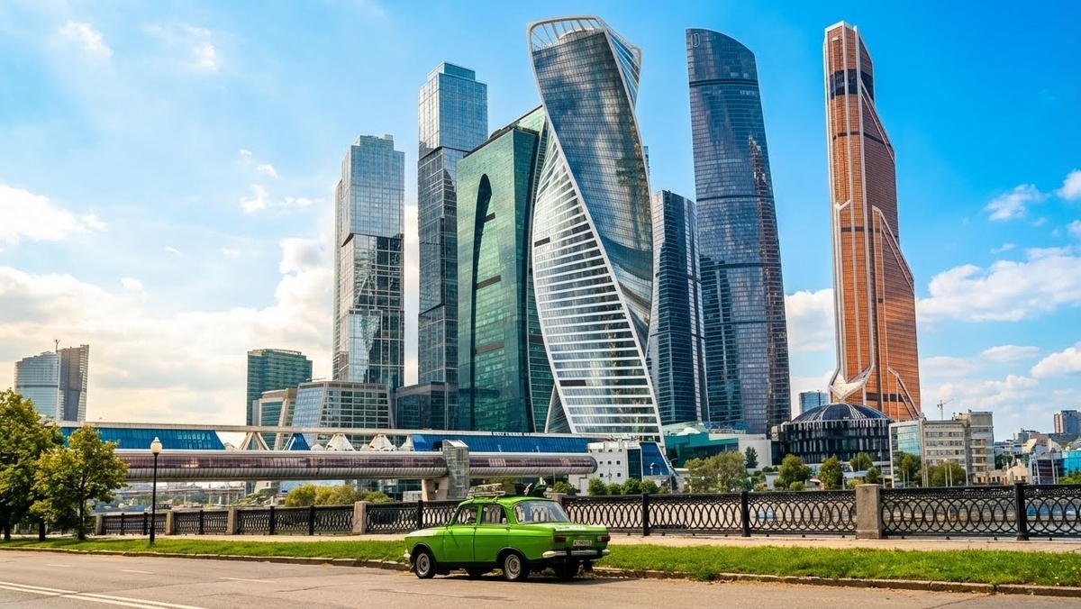 Москвич-Полярник в гостях в Москва-Сити