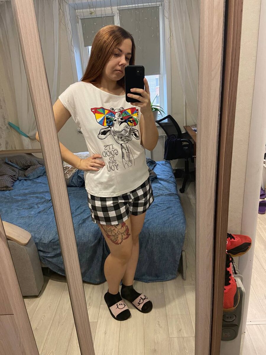 Ближайшие дни на кровати в пижаме