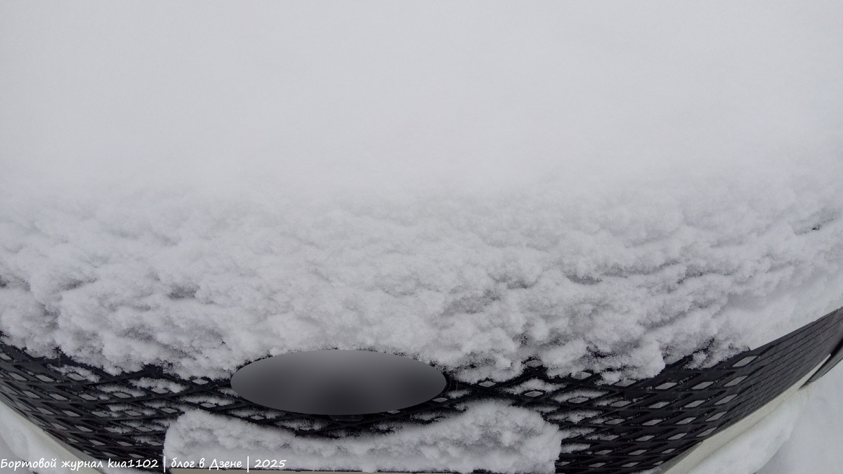 Эта зима пока что необычайно снежная у нас... Автор фотографии kua1102