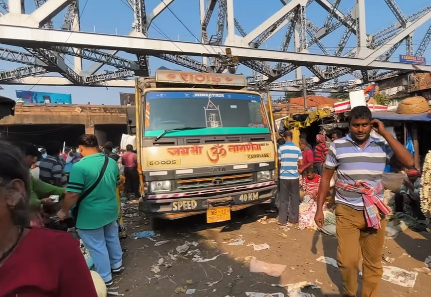 Фото: Prt Scr youtube.com / Макс Путешествует