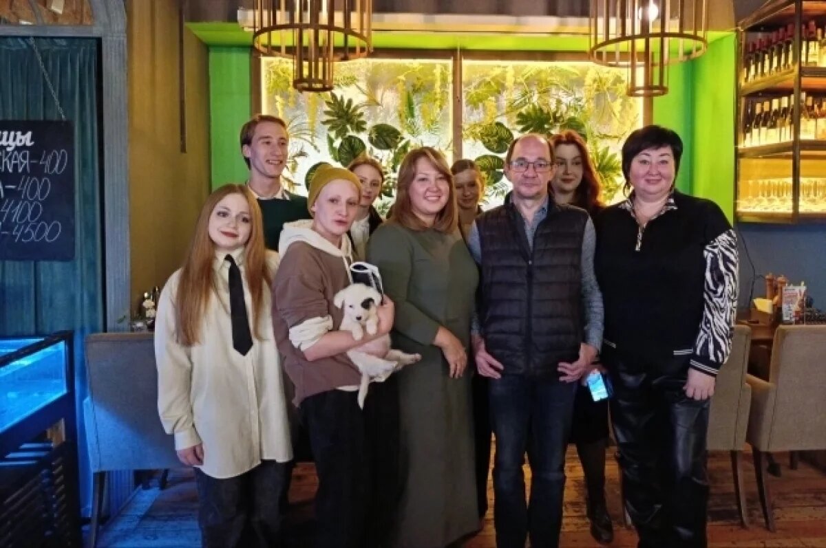    Творческая команда новогоднего спектакля.