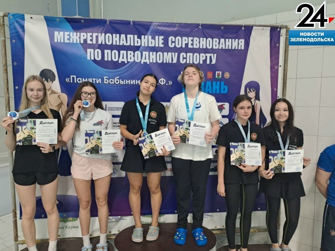 Наши девчонки просто молодчины! Слева направо: Злата Гусева, Раяна Рахимова (Казань), Алина Юсупова, Виктория Калька, Екатерина Смирнова, Малика Григорьева