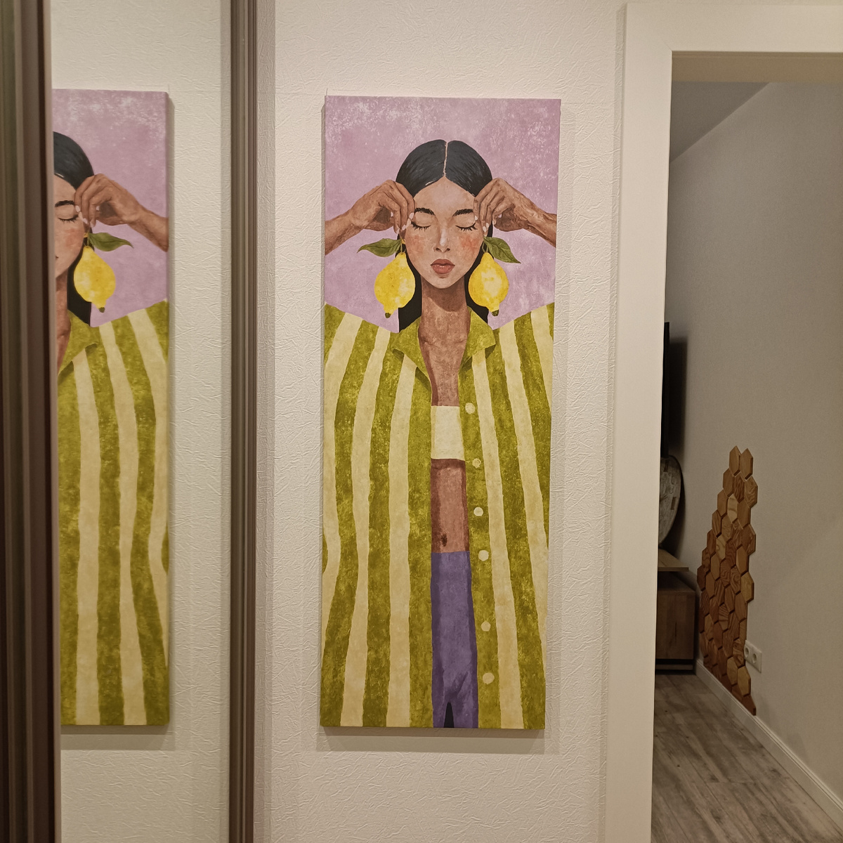 Живьём цвета, конечно, поярче