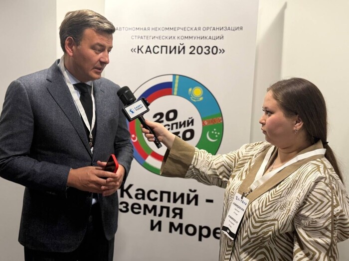    Генеральный директор нефтеналивного терминала «Ильинка» (ООО «Терминал Ильинка») Александр Зайцев. Источник фото: пресс-служба АНО СК «Каспий 2030»