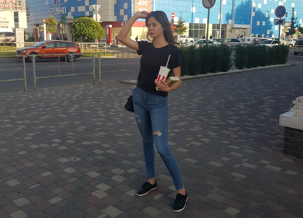 Я в те года, муж накормил меня в кфс