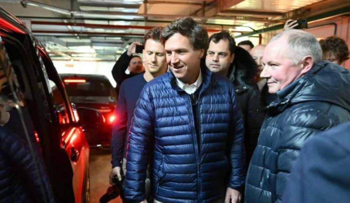     Такер Карлсон в Москве. Источник: ria.ru Автор фото: Максим Блинов