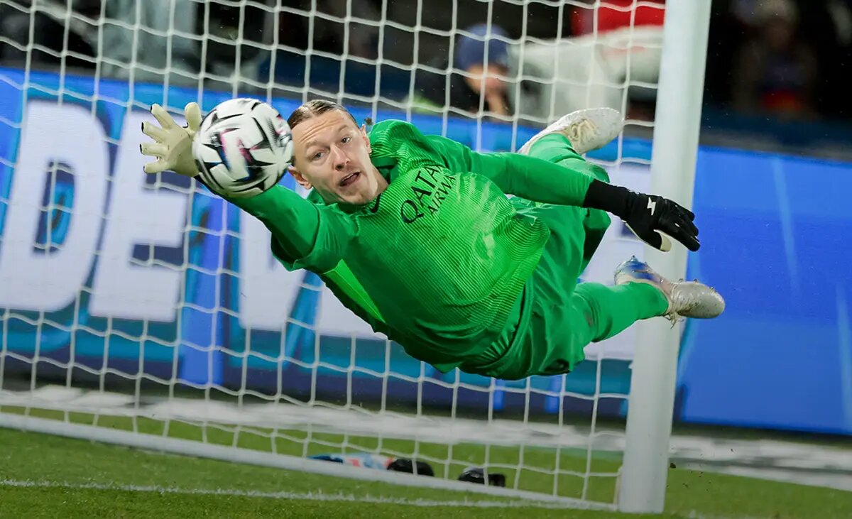 Матвей Сафонов (ПСЖ) 