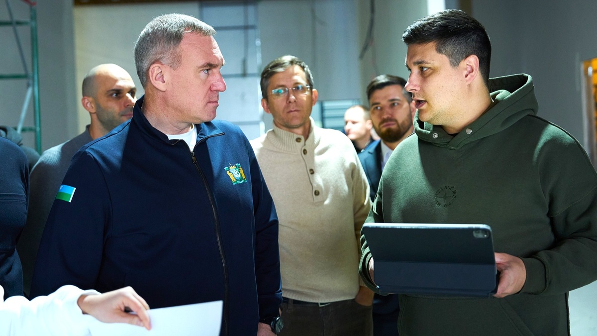    Губернатор Югры проконтролировал стройку филиала Национального центра «Россия»