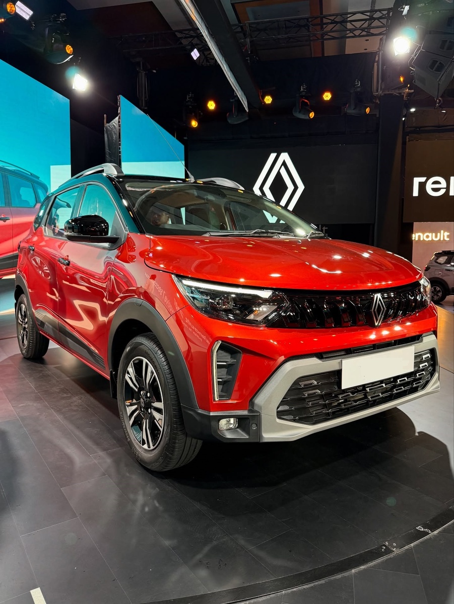 Новый 7-местный вэн за 488 000 рублей? Renault снова всех удивляет ценой. Источник иллюстрации - Яндекс.Картинки