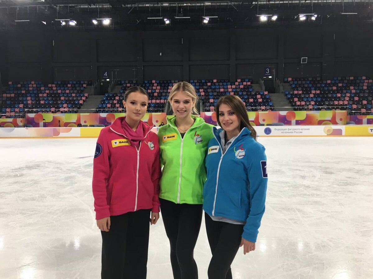 Фото из тгк Алёны Косторной 